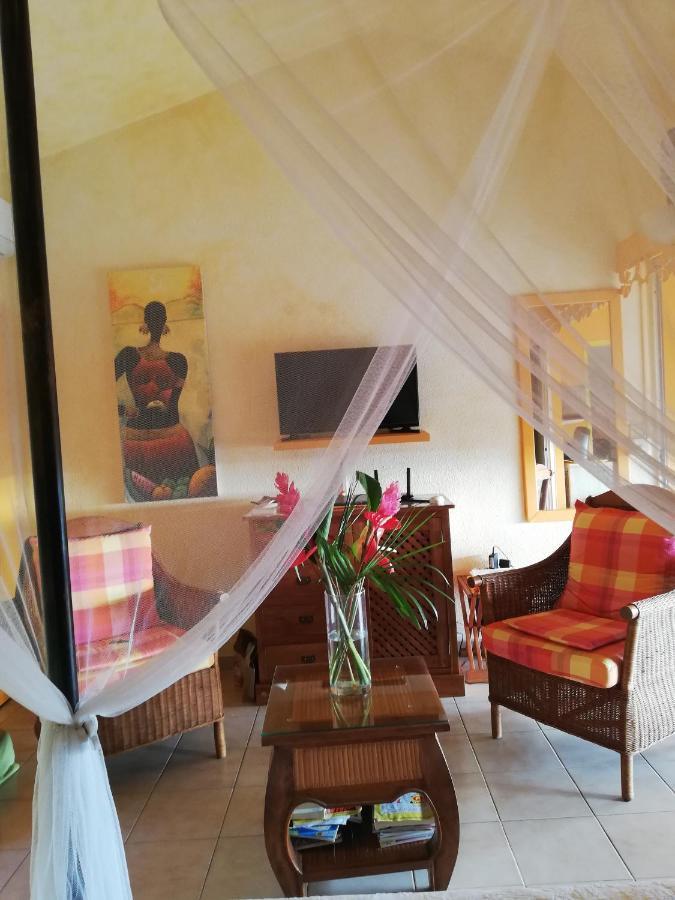 Bigouz Residence La Plage De L'Anse Caritan Sainte-Anne Exterior foto